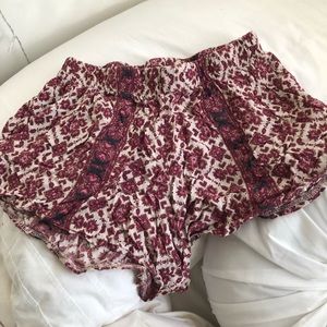 Brandy Melville shorts